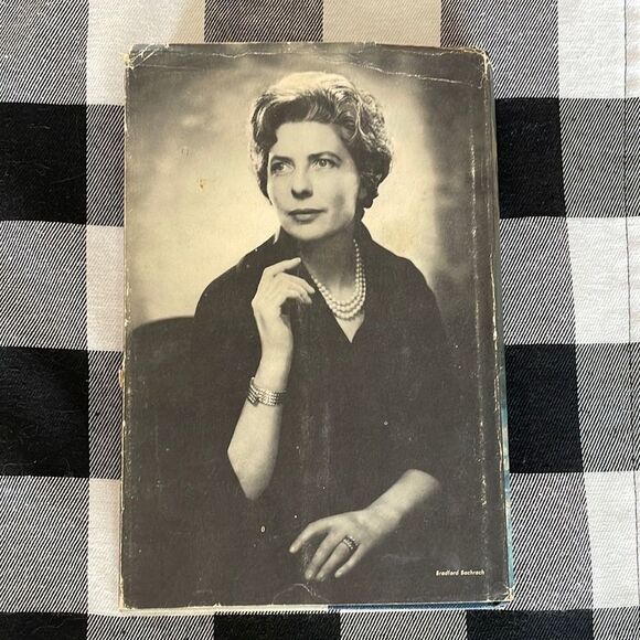 THIS ROUGH Magic Mary Stewart - Picture 2 of 8